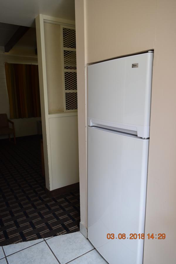 Stanlunds Inn And Suites ボレゴ・スプリングス エクステリア 写真